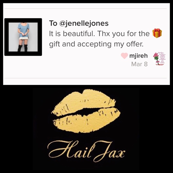 Chambrey Top - Picture 2 of 5